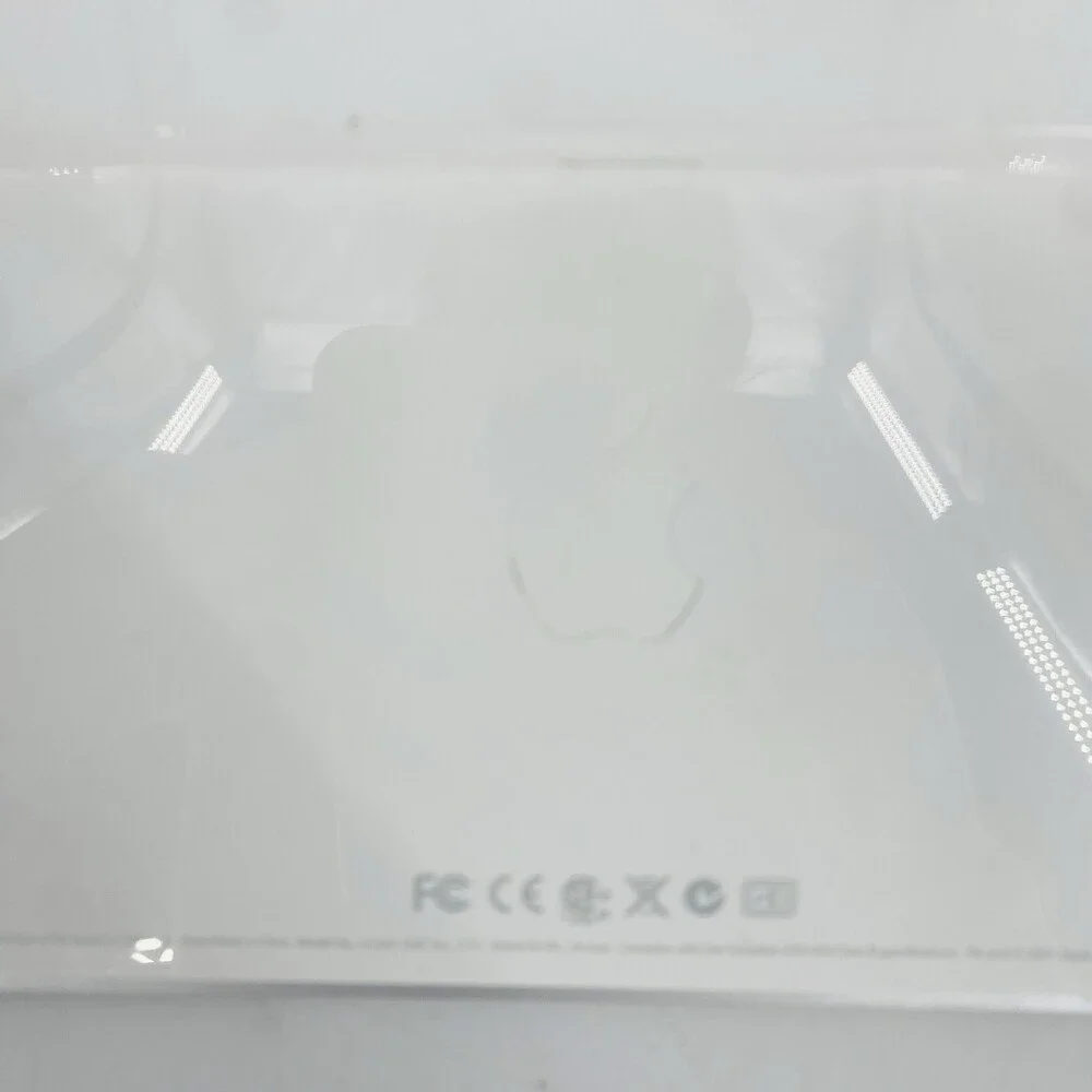 Apple Mac Genuine USB Keyboard White Silver Wired Keyboard A1243 Aluminum